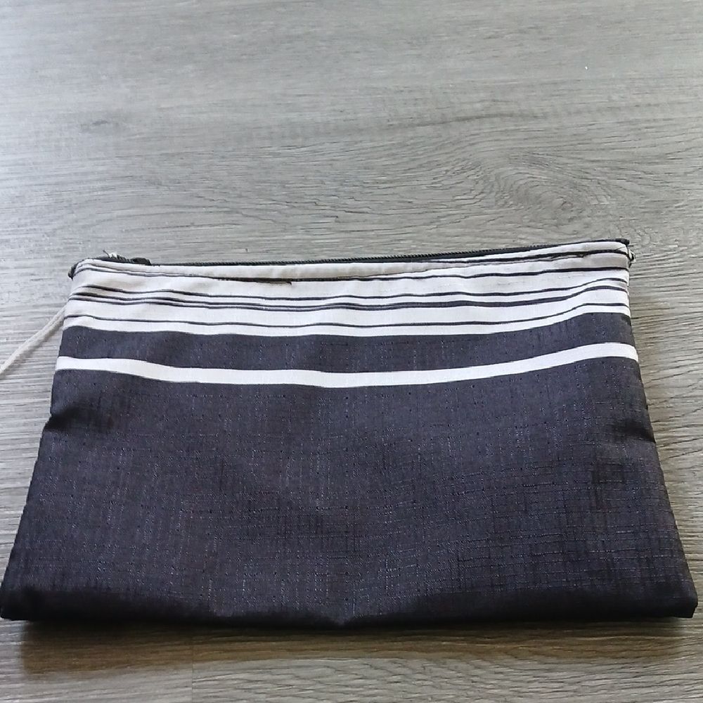 Handmade black and white zipper pouch organizer makeup bag NEW